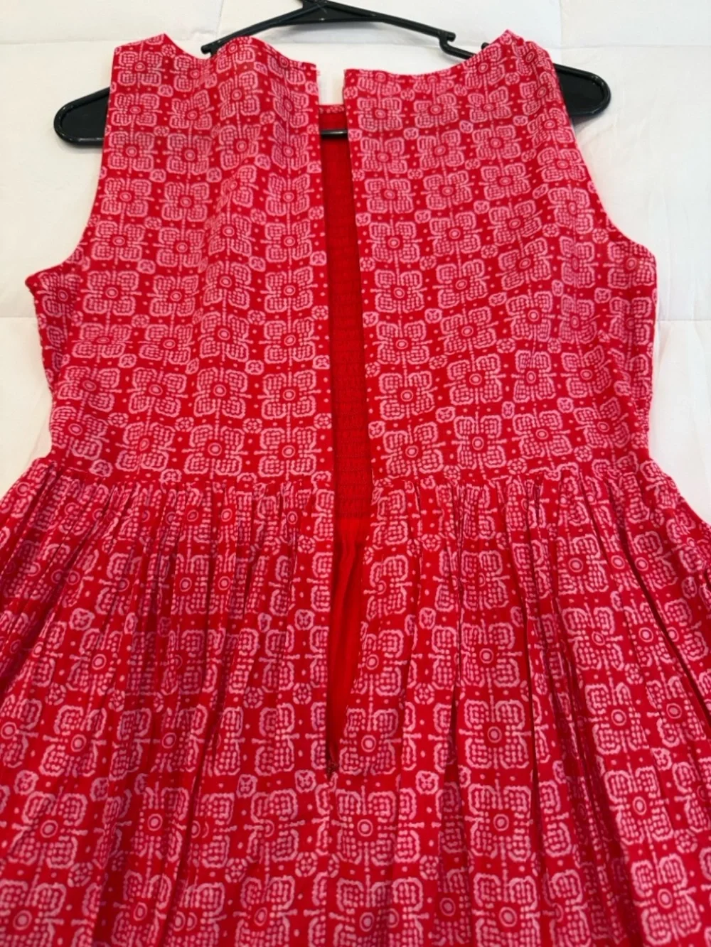 ❤️NWT❤️ J.Crew Factory • Smocked
Boatneck Midi Dress Cerise Lotus • Small - Picture 7 of 14